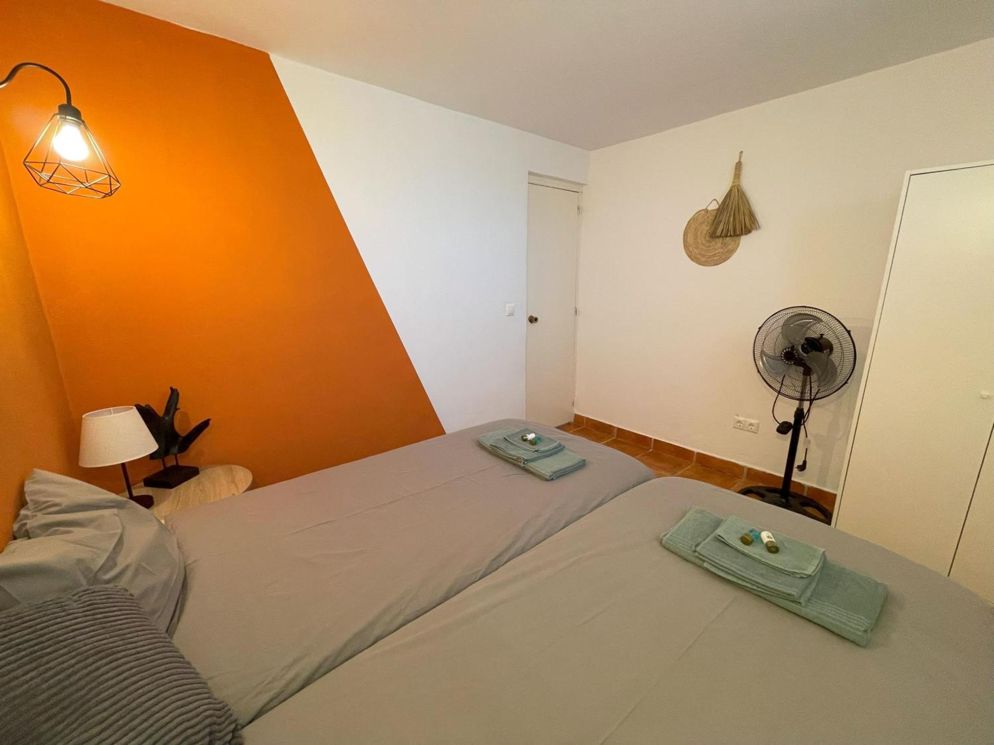 La Casa De Familia Bed & Breakfast Malaga Bagian luar foto