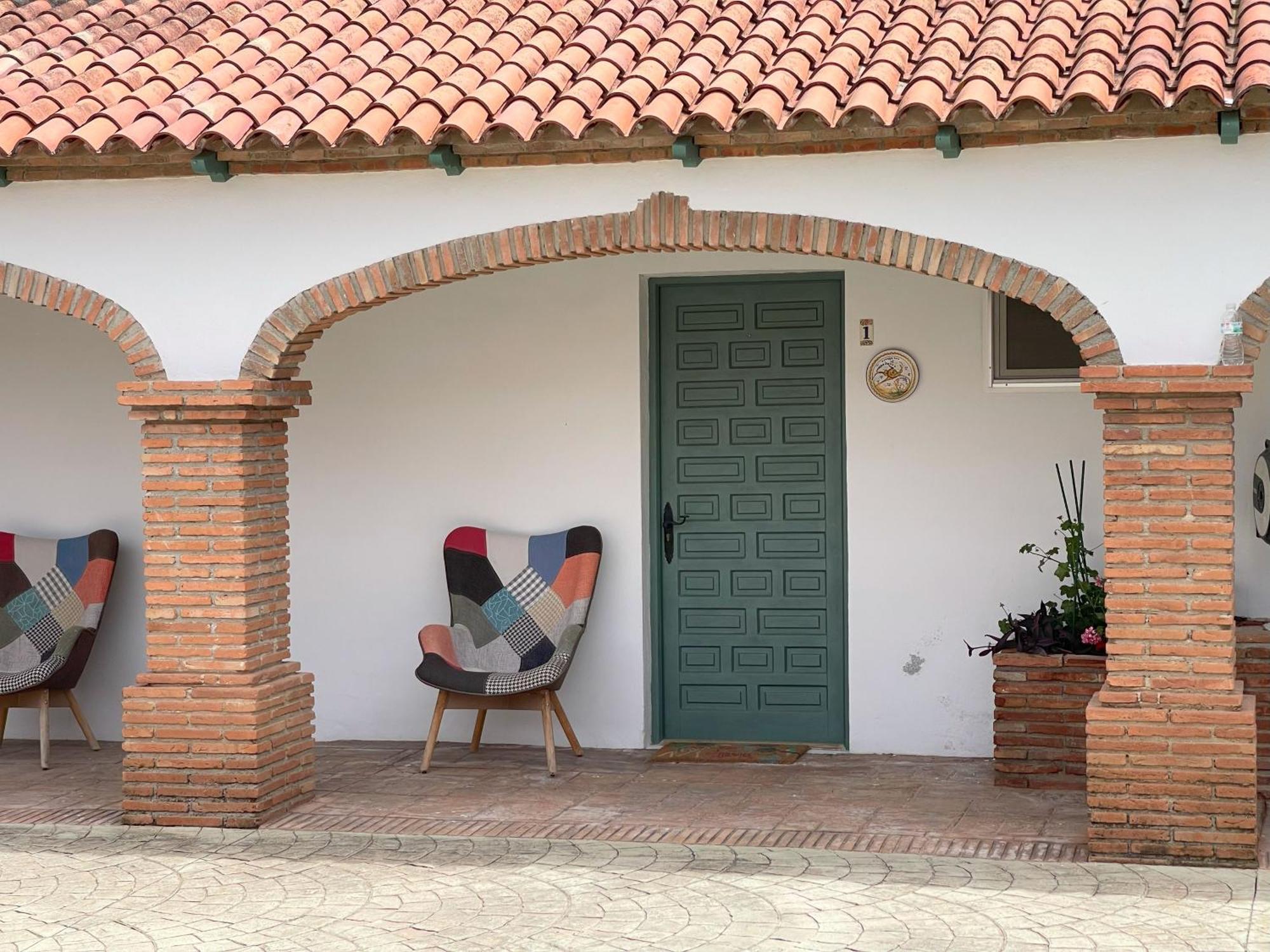 La Casa De Familia Bed & Breakfast Malaga Bagian luar foto